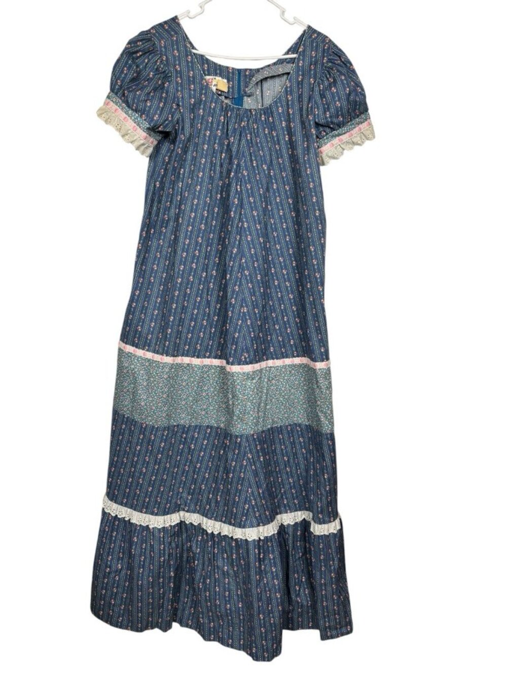 Vtg 70s Hilda Hawaii Dress 16 Tall Floral Maxi Muumuu Eyelet Lace Cottagecore
